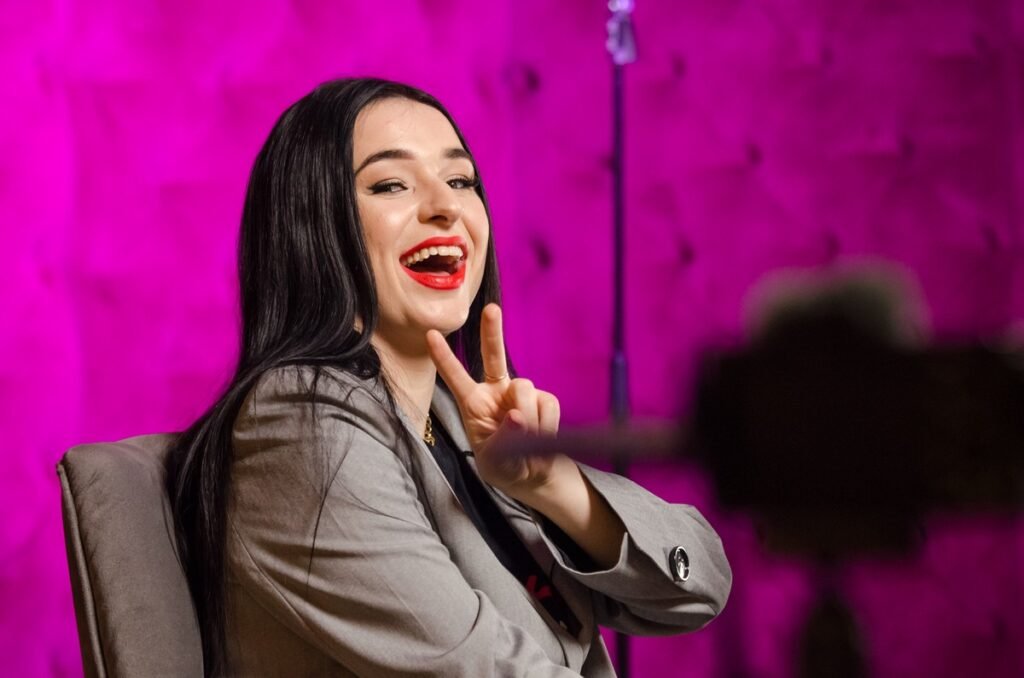 Фіїнка – значення слова, походження та використання в українській мові фіїнка